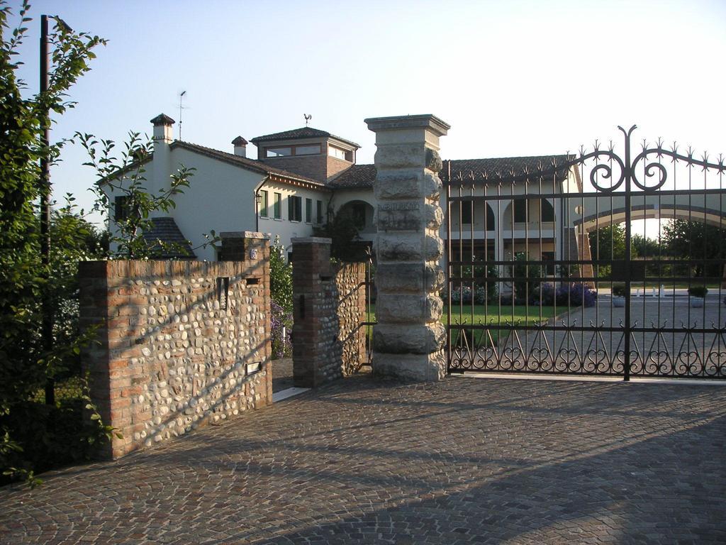 Agriturismo Due Torri Montebelluna Eksteriør bilde